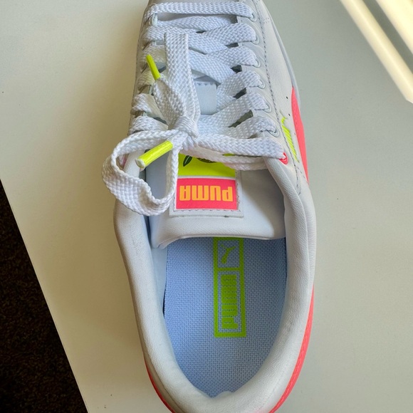 Beautiful Puma Womens Mayze Summer Squeeze Platform Sneakers Neon Stripes sz 7 - Picture 9 of 12
